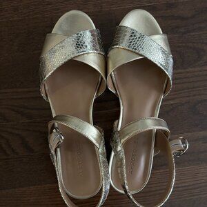 Aerosoles  Cosmos Soft Gold Leather Sandal